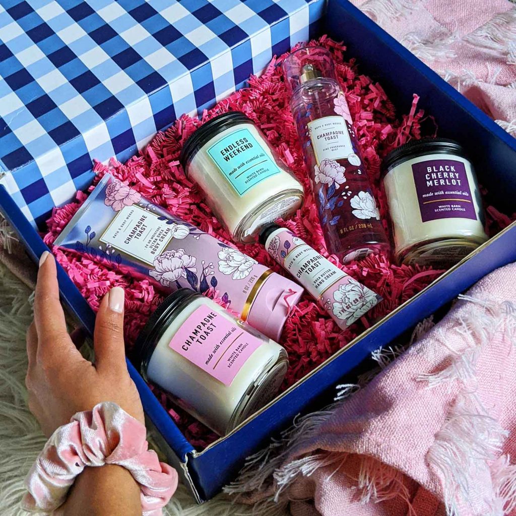 Image of Candles and Lotions in Gift Box