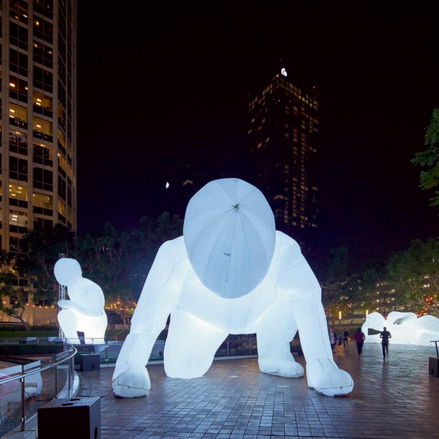 Image of Internally Lit Inflatable Figures by Amanda Parer